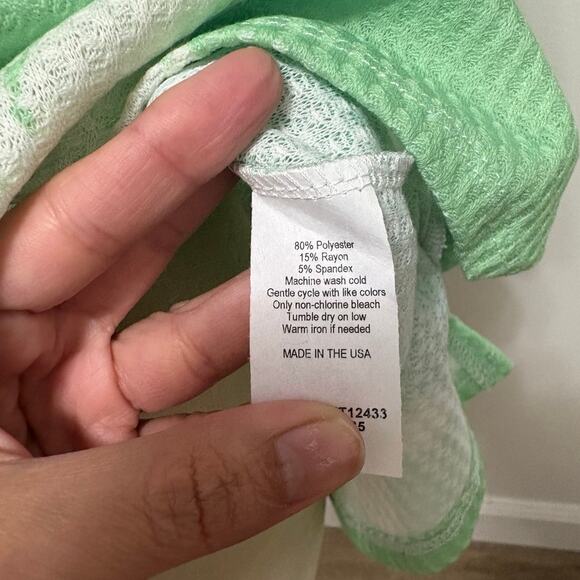 HOPELY Boutique Mint Green Star Print Pattern Oversized Waffle Knit Top Medium - Picture 6 of 6